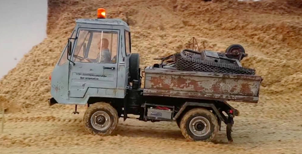 Auto Multikas Mini Multicar munkában - Retrovasak.hu